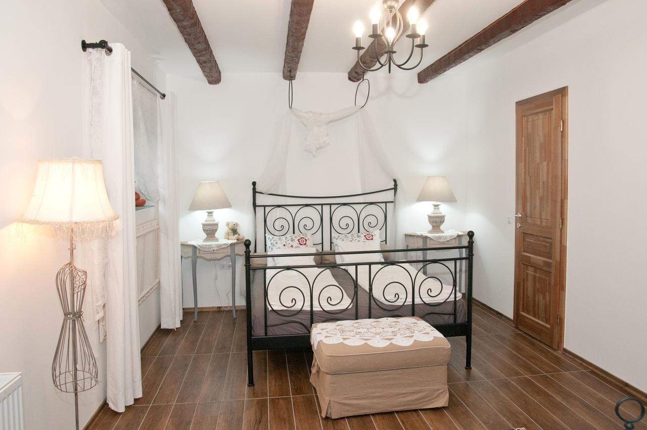 Anita Home Gyenesdias Luaran gambar